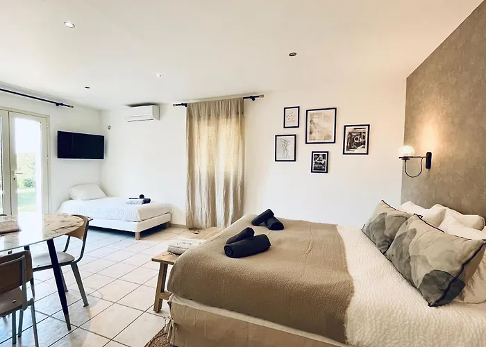 Domaine De Licetto 4*