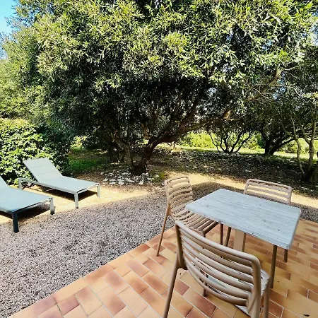 Domaine De Licetto Apart Otel