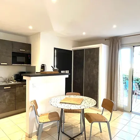 Appart hôtel Licetto 3*