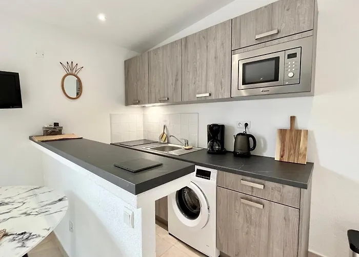 Domaine De Licetto 4*