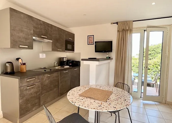 Apartmanhotel Domaine De Licetto 4*